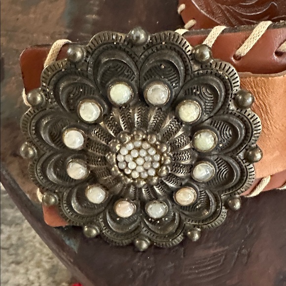 Streets Ahead Beige Leather Piece - Picture 2 of 4